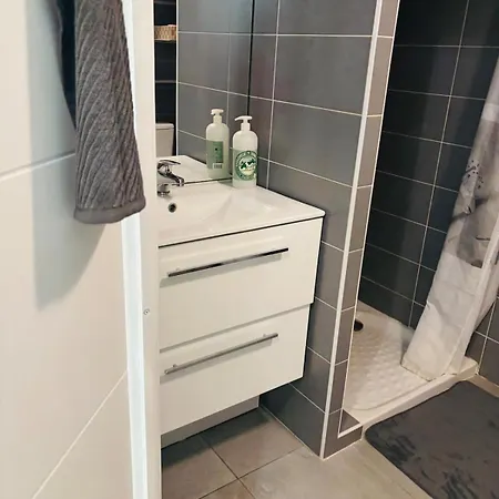 Superbe T2 Au Centre De Sete, Proche Plages Apartman *